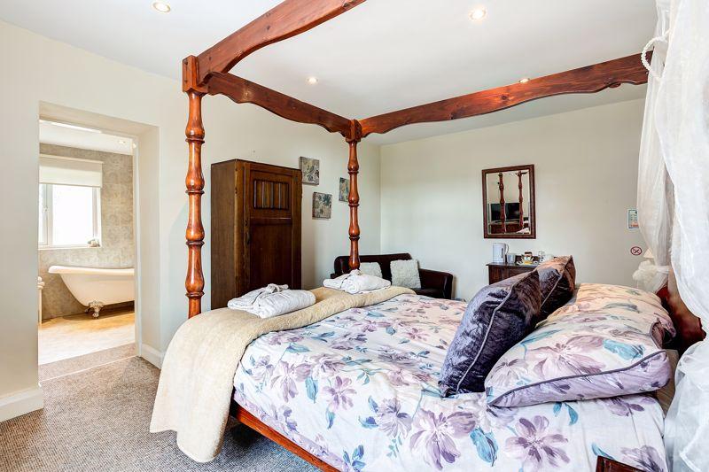 Guest suite