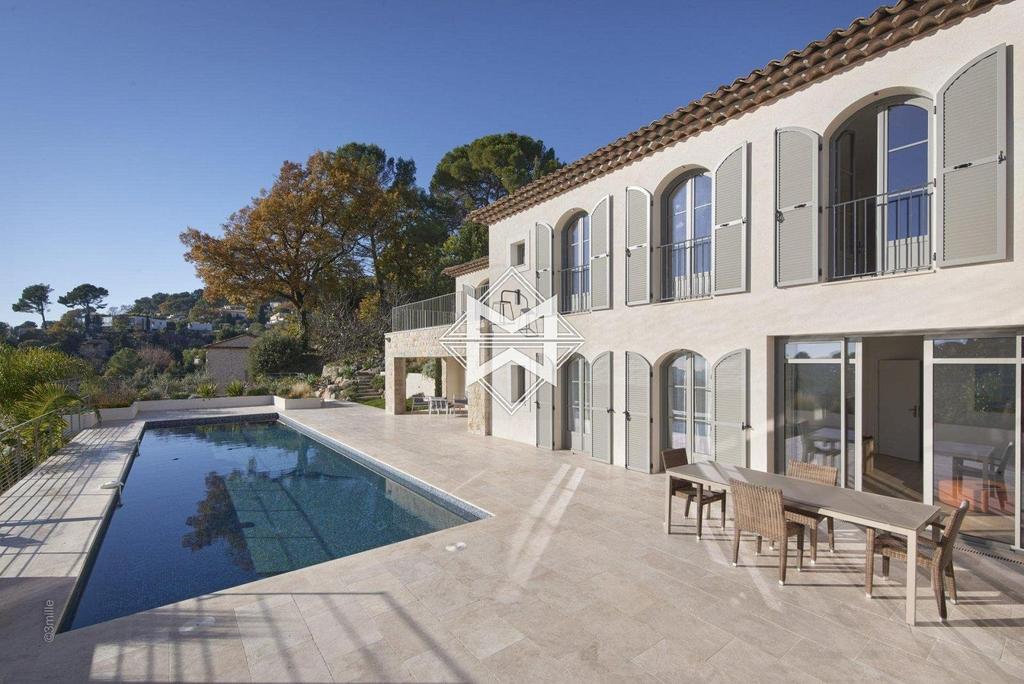 Mougins, 06250, France 6 bed house - £3,408,287* (€3,850,000)