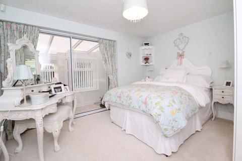 38 Fallowfield Road, Walsall, WS5 3DH