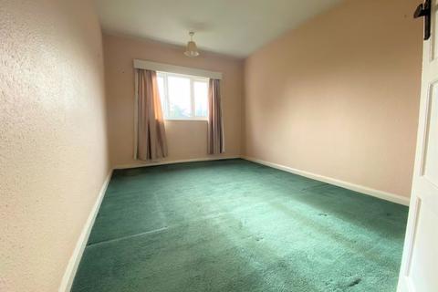145 Beacon Lane, Exeter, EX4 8LR