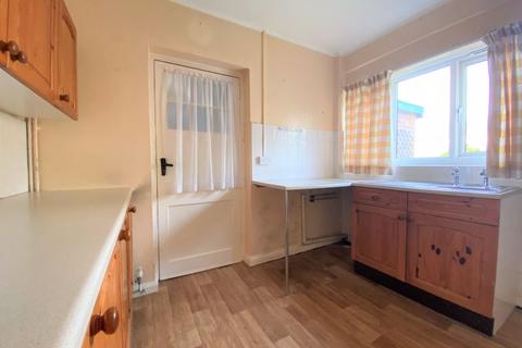 145 Beacon Lane, Exeter, EX4 8LR