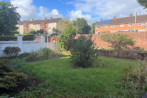 145 Beacon Lane, Exeter, EX4 8LR
