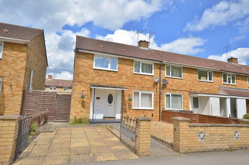 Gainsborough Road, Corby 2 bed terraced house £775 pcm (£179 pw)