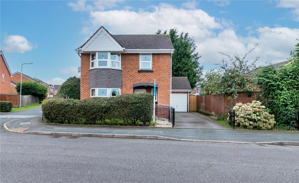 Teasel Road, Wednesfield, Wolverhampton, West Midlands, WV11 4 bed