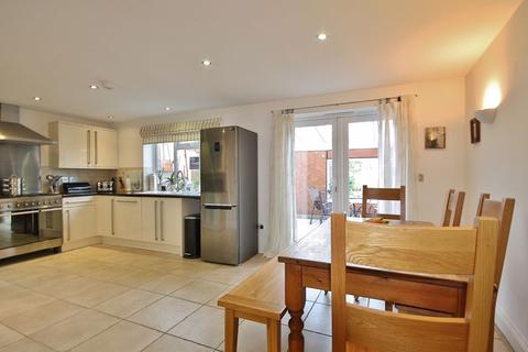 Rosedene Middletown, Hailey, Witney, OX29 9TA