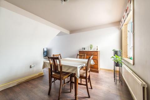 11 Eglinton Road, Swanscombe, DA10 0HS