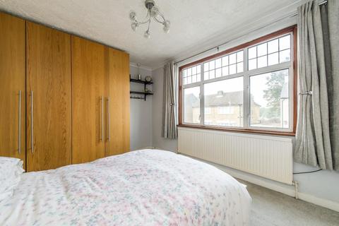 11 Eglinton Road, Swanscombe, DA10 0HS
