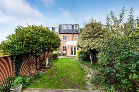 44 Lambton Road, Raynes Park, London, SW20 0LP