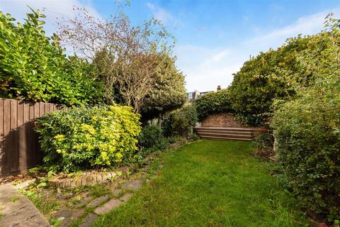 44 Lambton Road, Raynes Park, London, SW20 0LP