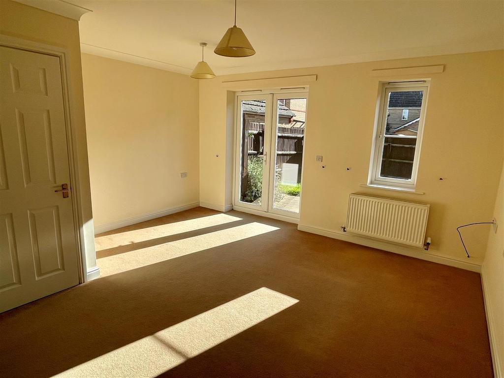 Thomas Middlecott Drive, Kirton, Boston 2 bed end of terrace house £