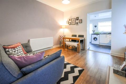 4 Danvers Street, Rishton, Blackburn, BB1 4NA