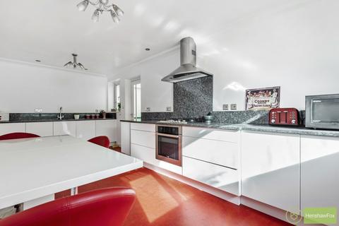 78 Cupernham Lane, Romsey, SO51 7LF