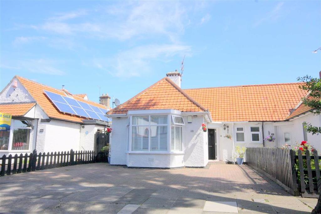 Oakland Road, Monkseaton, Tyne And Wear, NE25 3 bed semidetached