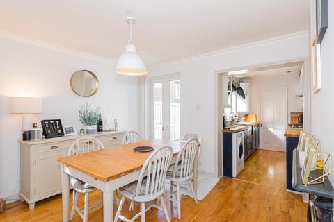 12 Leith Road, Epsom, KT17 1DA