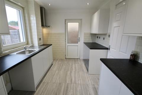 191 Beech Avenue, Swindon, SN2 1LN