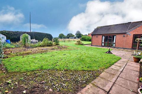 The Bungalow Back Lane, Meriden, Coventry, CV7 7LD