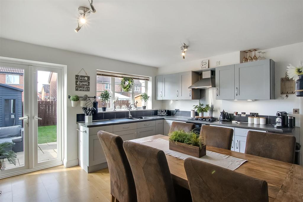 Camborne Drive, Darlington 4 bed detached house £279,950