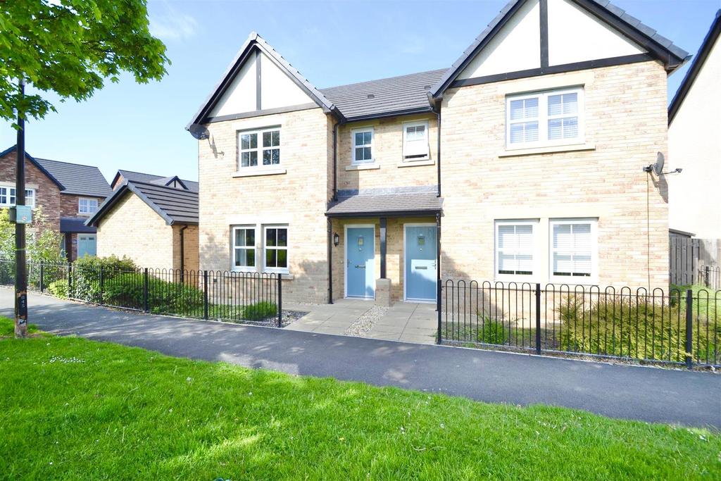 Rosewood Close, North Shields 3 bed semidetached house £280,000