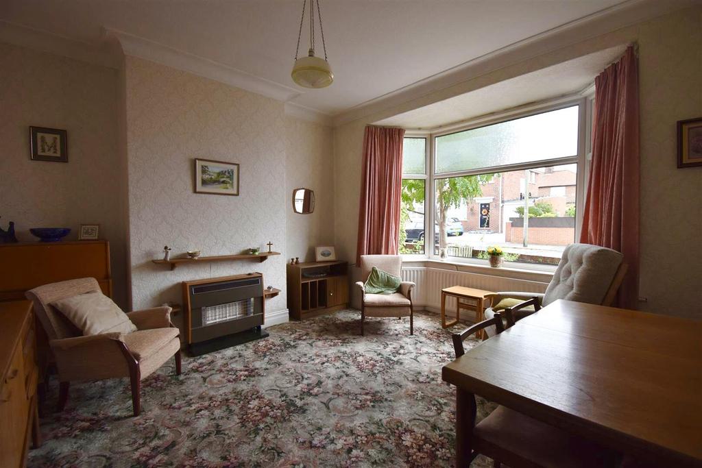St. Road, Cullercoats 3 bed semidetached house £275,000