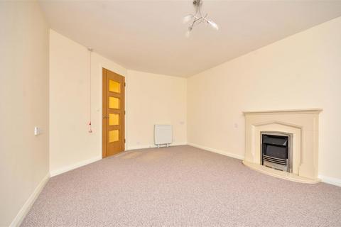1 bedroom apartment for sale, Dutton Court, Station Approach, Off Station Road, Cheadle Hulme, Cheadle