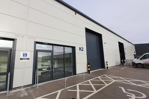Industrial unit to rent - Anlaby Trade Park, Springfield Way, Anlaby, Hull, HU10 6RJ