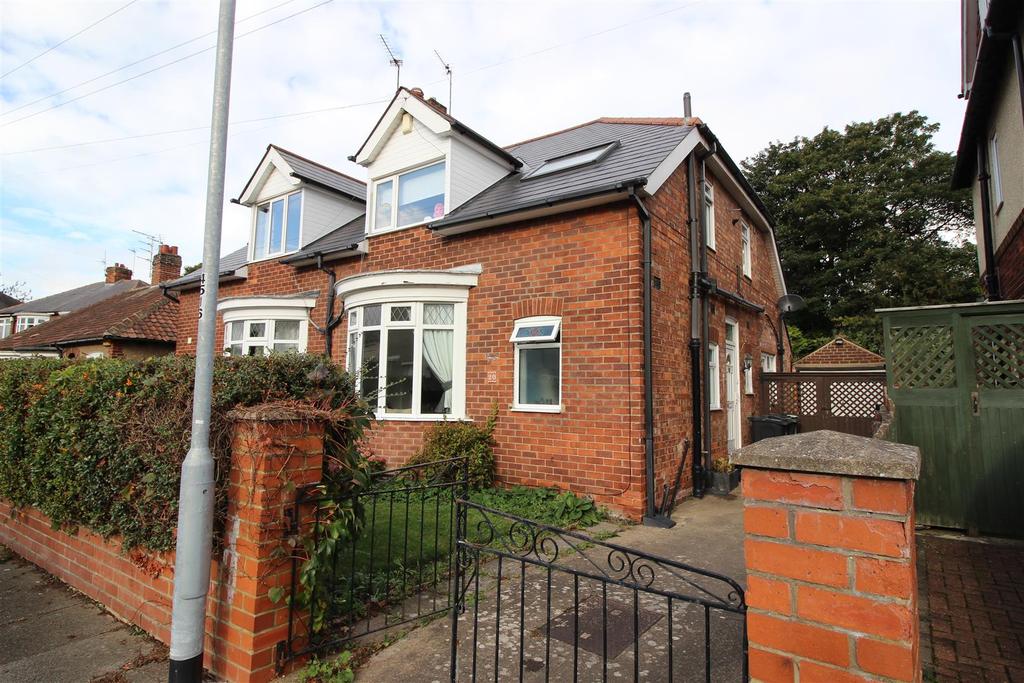 Ravensdale Road, Darlington 3 bed semidetached bungalow £220,000