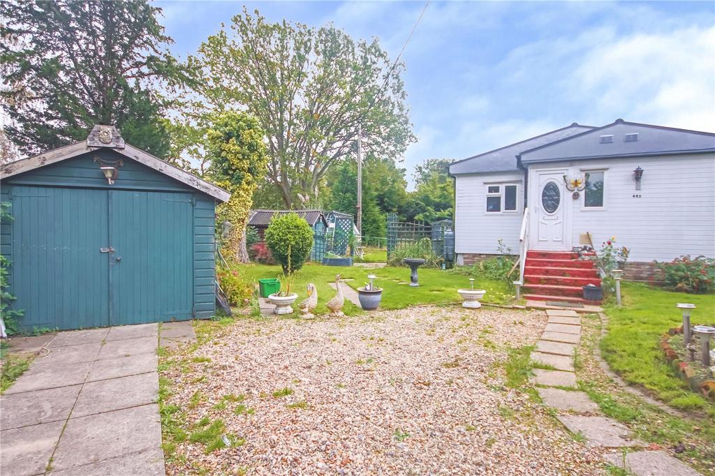 The Plateau, Warfield Park... 2 bed property £200,000