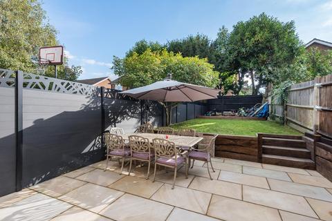 77 Croydon Road, Keston, BR2 8HU