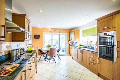 1 Summerfield Rise, Goring, Reading, RG8 0DS