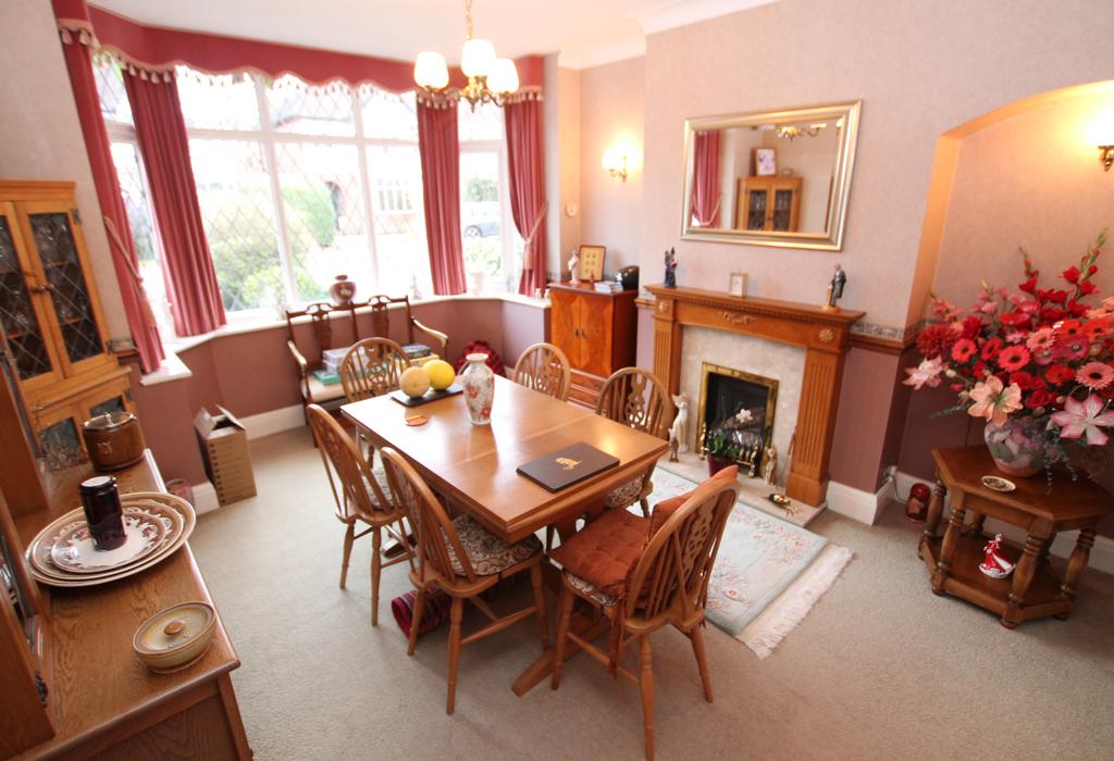 New Church Road, Sutton Coldfield, West Midlands 3 bed detached house