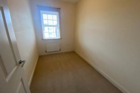 2 bedroom flat to rent - Redhouse Gardens, Redhouse, Swindon, SN25