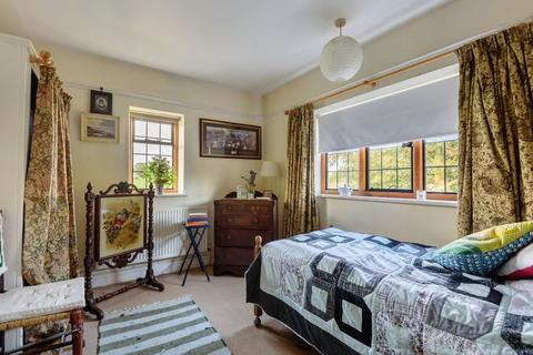 The Piece Cutwell, Tetbury, GL8 8EB