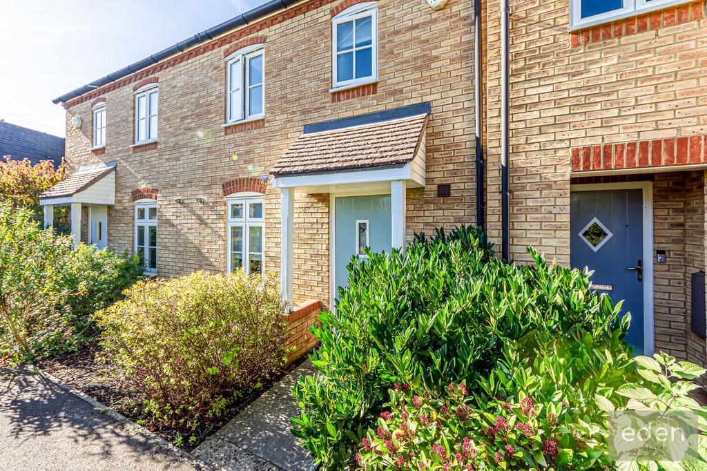 Westminster Square, Maidstone, ME16 3 bed terraced house £325,000