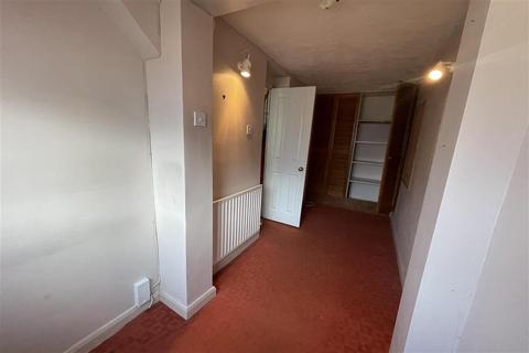 10 Bramblewood Close, Carshalton, SM5 1PG