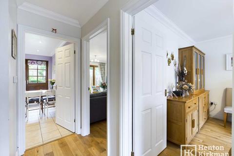 2 Beams Way, Billericay, CM11 2NL