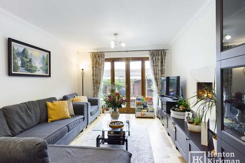 2 Beams Way, Billericay, CM11 2NL