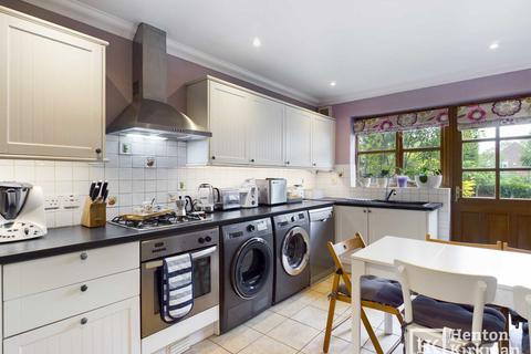2 Beams Way, Billericay, CM11 2NL