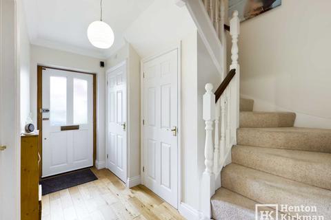 2 Beams Way, Billericay, CM11 2NL