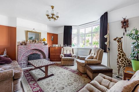 83 Copse Avenue, West Wickham, BR4 9NW