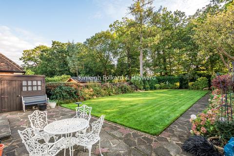 83 Copse Avenue, West Wickham, BR4 9NW