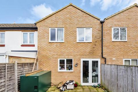 6 Burwell Close, Witney, OX28 5JN
