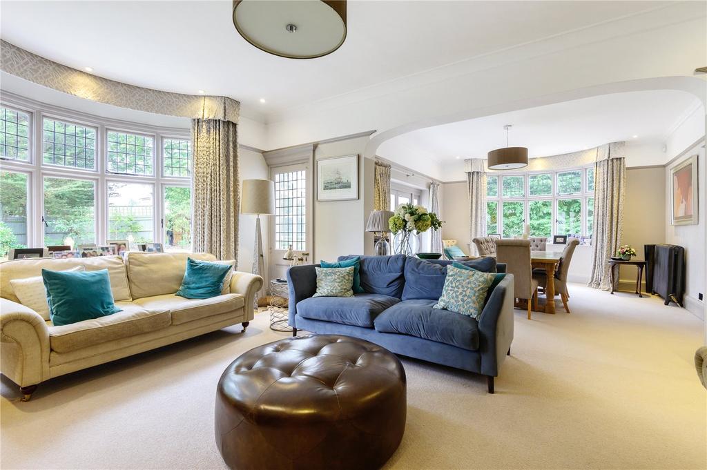 Rushmoor Close, Fleet, GU52 5 bed detached house £1,850,000