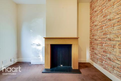 86 London Road, Stone, Dartford, DA2 6AX