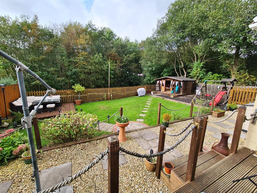 Corbett Street, Bridgend, CF32 7AA 4 bed semidetached house £320,000