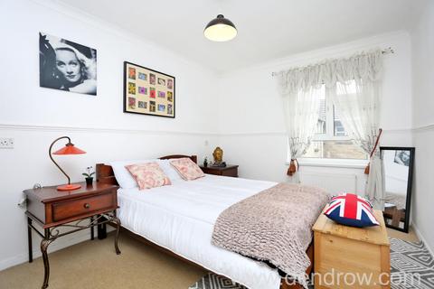 1 bedroom flat to rent, Buckingham Close, Ealing W5