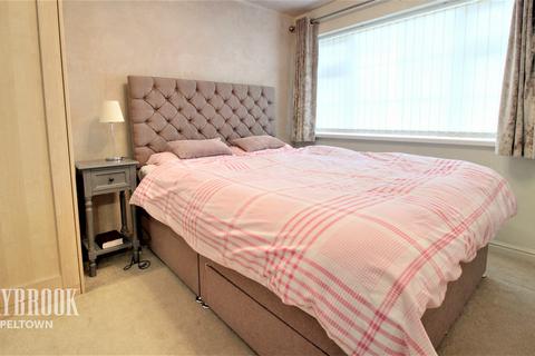 7 Avon Grove, Chapeltown, Sheffield, S35 2XU