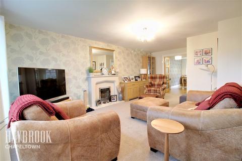 7 Avon Grove, Chapeltown, Sheffield, S35 2XU