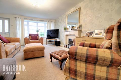7 Avon Grove, Chapeltown, Sheffield, S35 2XU