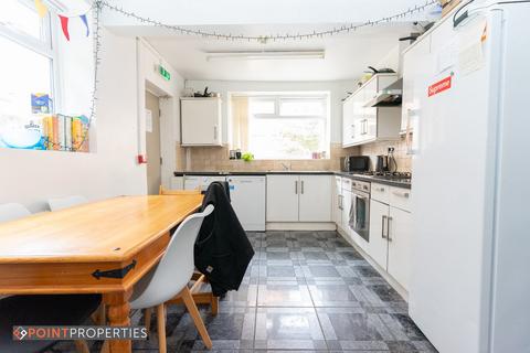 6 bedroom terraced house to rent, Liverpool L17