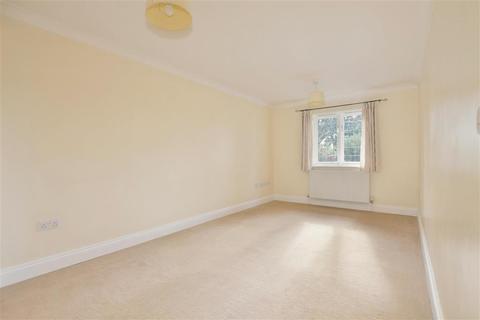 1 bedroom ground floor flat for sale - High Street, Ongar, Essex